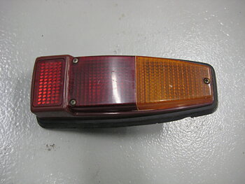 Baklampa Renault 8