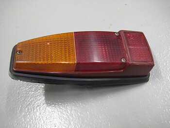 Baklampa Renault 8