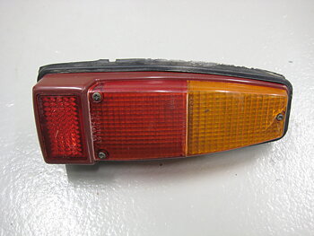 Baklampa Renault 8