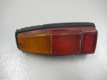 Baklampa Renault 8