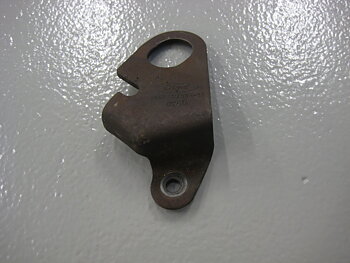 Nostosilmukka moottorille Ford 88WF-17A084-BB