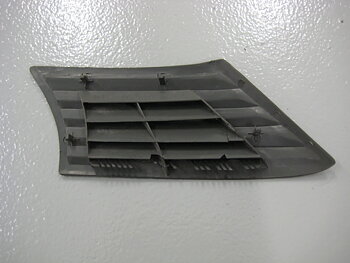 Ventilationsgaller Opel Ascona C  90034896 GM 207