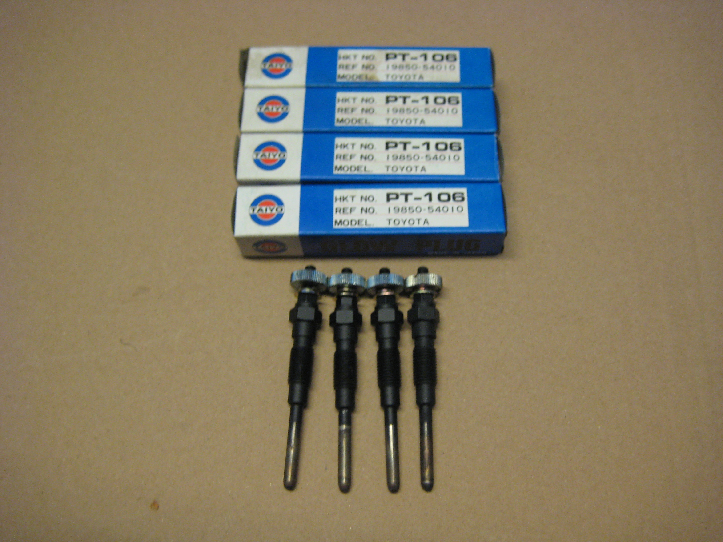 Glow Plugs(4) Taiyo PT-106  (NOS) Toyota