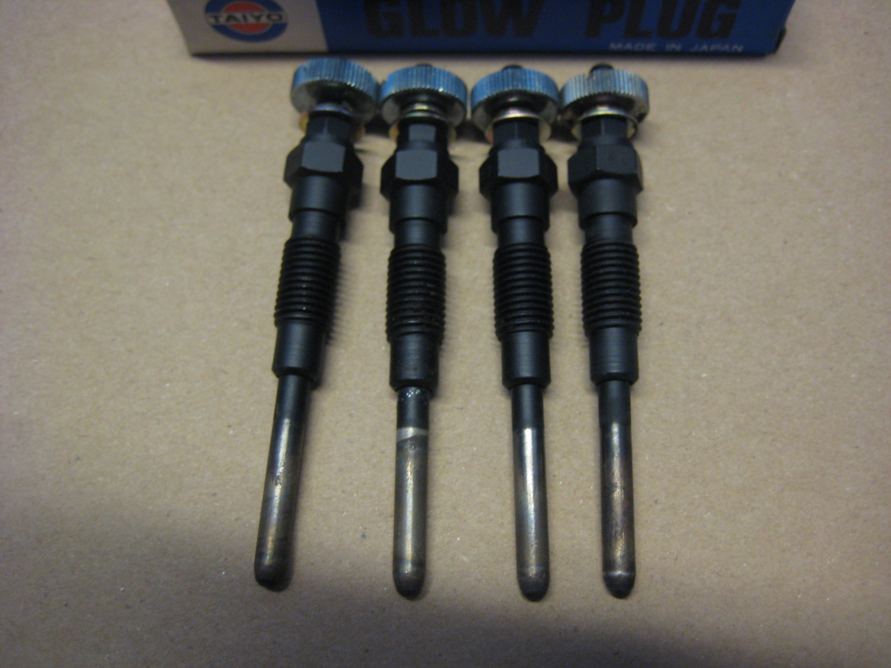 Glow Plugs(4) Taiyo PT-106  (NOS) Toyota - 2