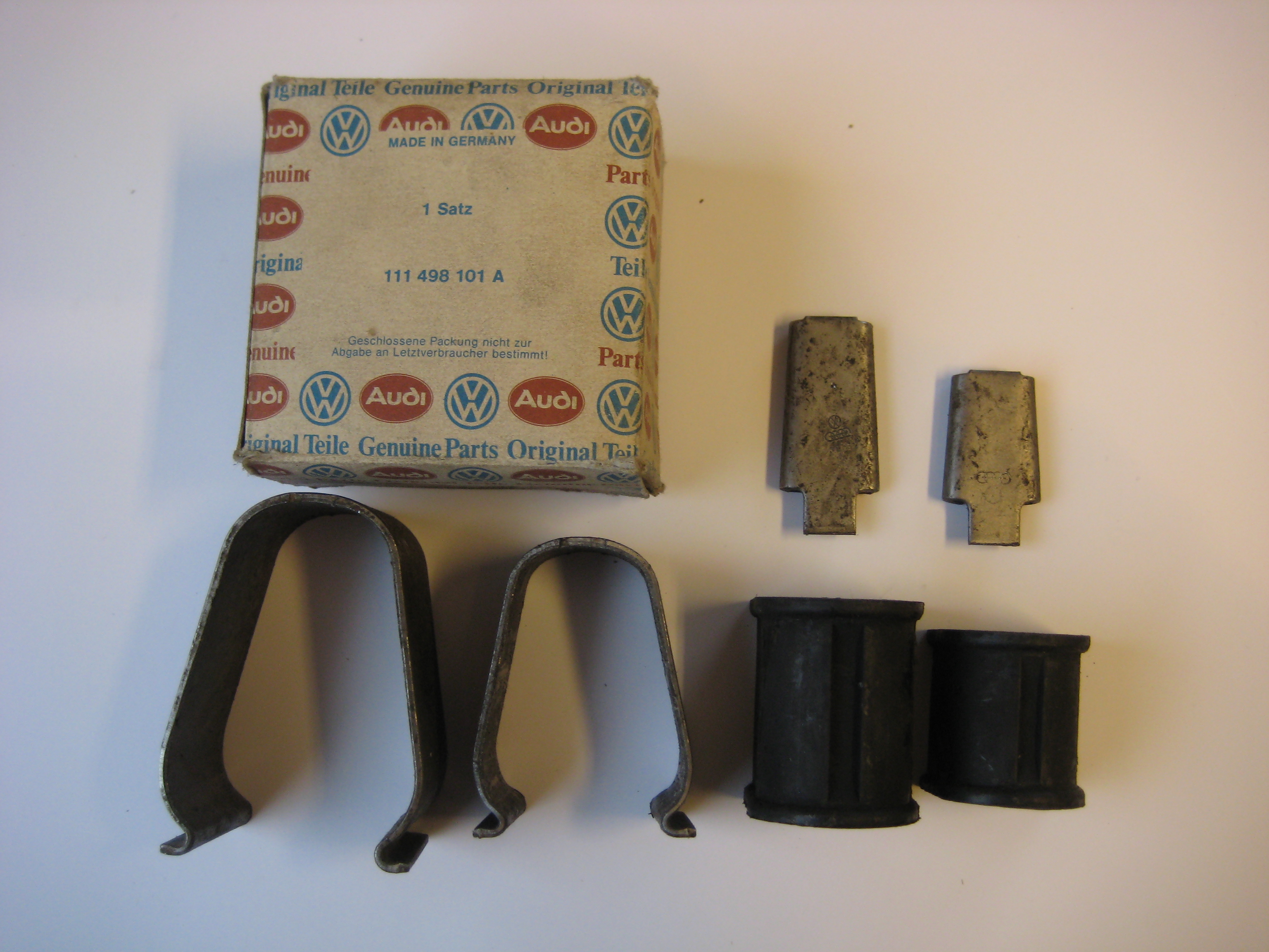Krängningshämmar Bussning VW  Karmann-Ghia (OEM) (NOS)