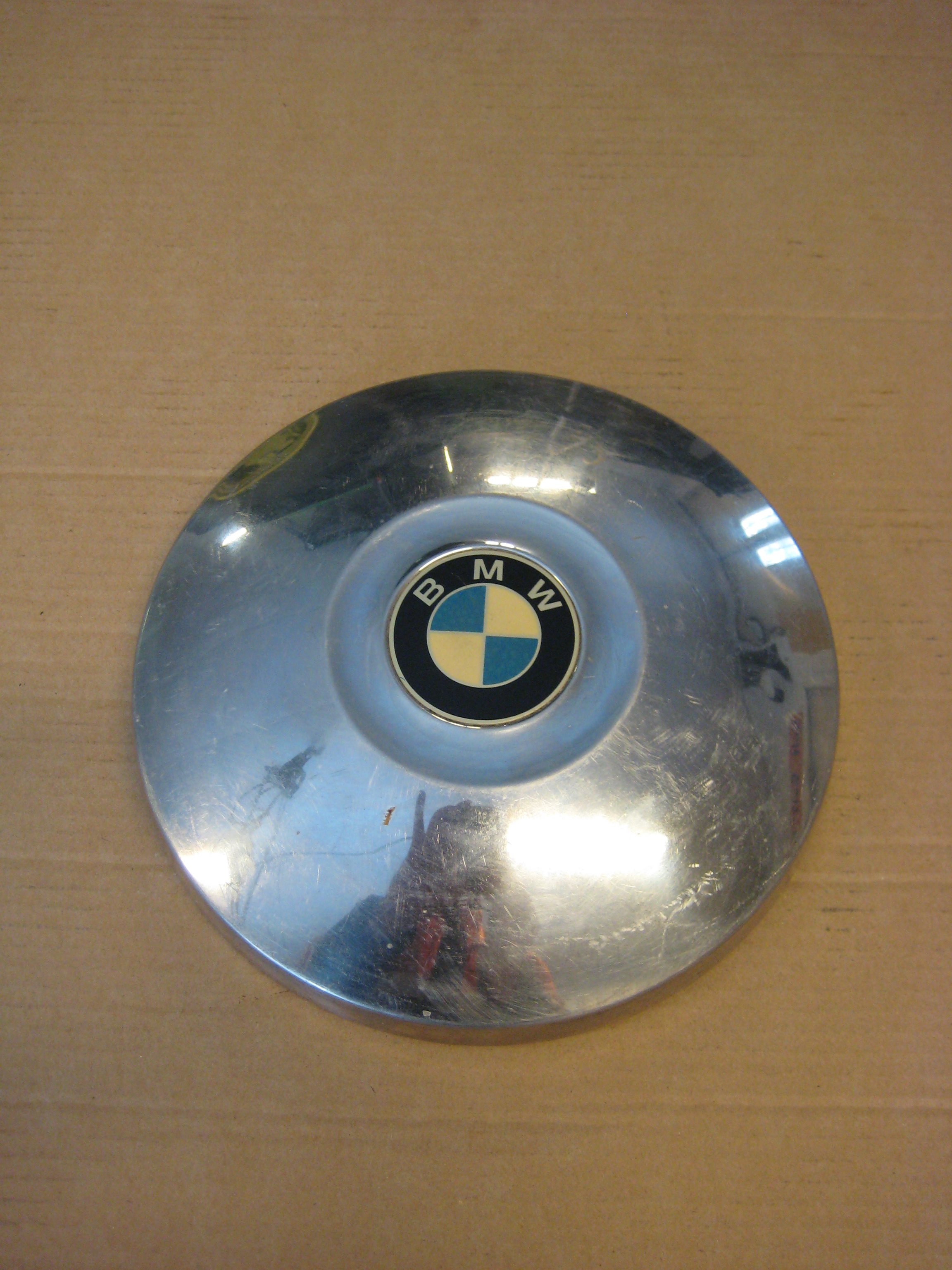 Pölykapseli BMW