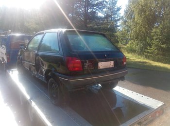 Ford Fiesta - Spare part car (parts for sale)