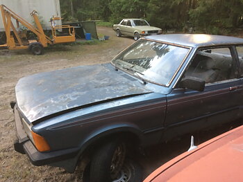 Ford Taunus/Cortina - Spare part car (parts for sale)