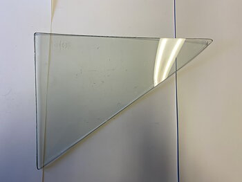 Bakdörr glas (ej öppn.bar) Cortina Mk2 4-dörrar Genuine Ford NEW OLD STOCK
