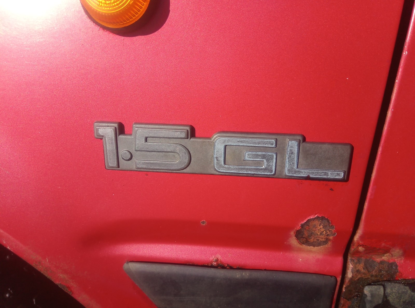 Nissan Sunny - Reservdelsbil (säljes i delar) - 10