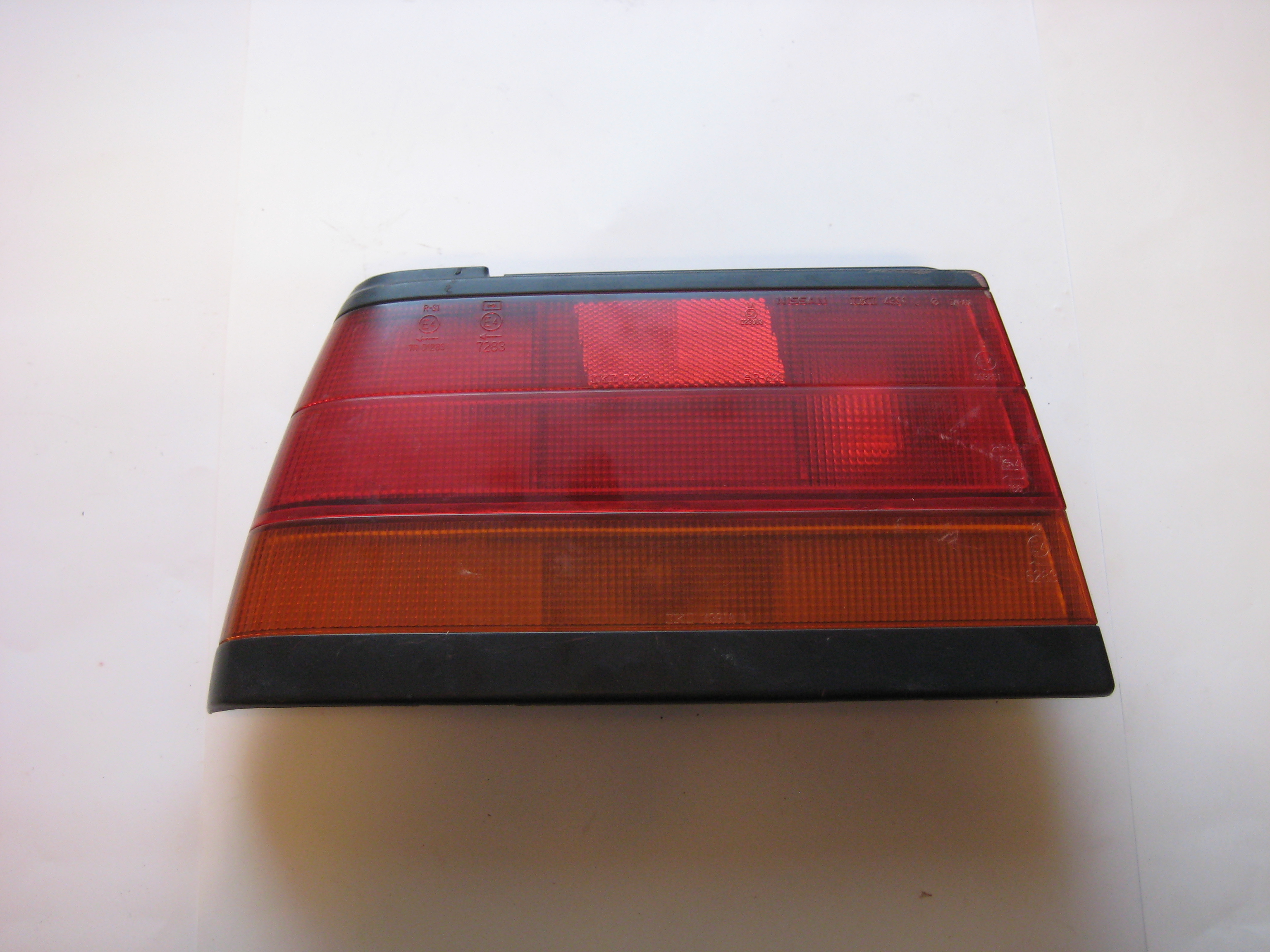 Tail Light Left Nissan Sunny