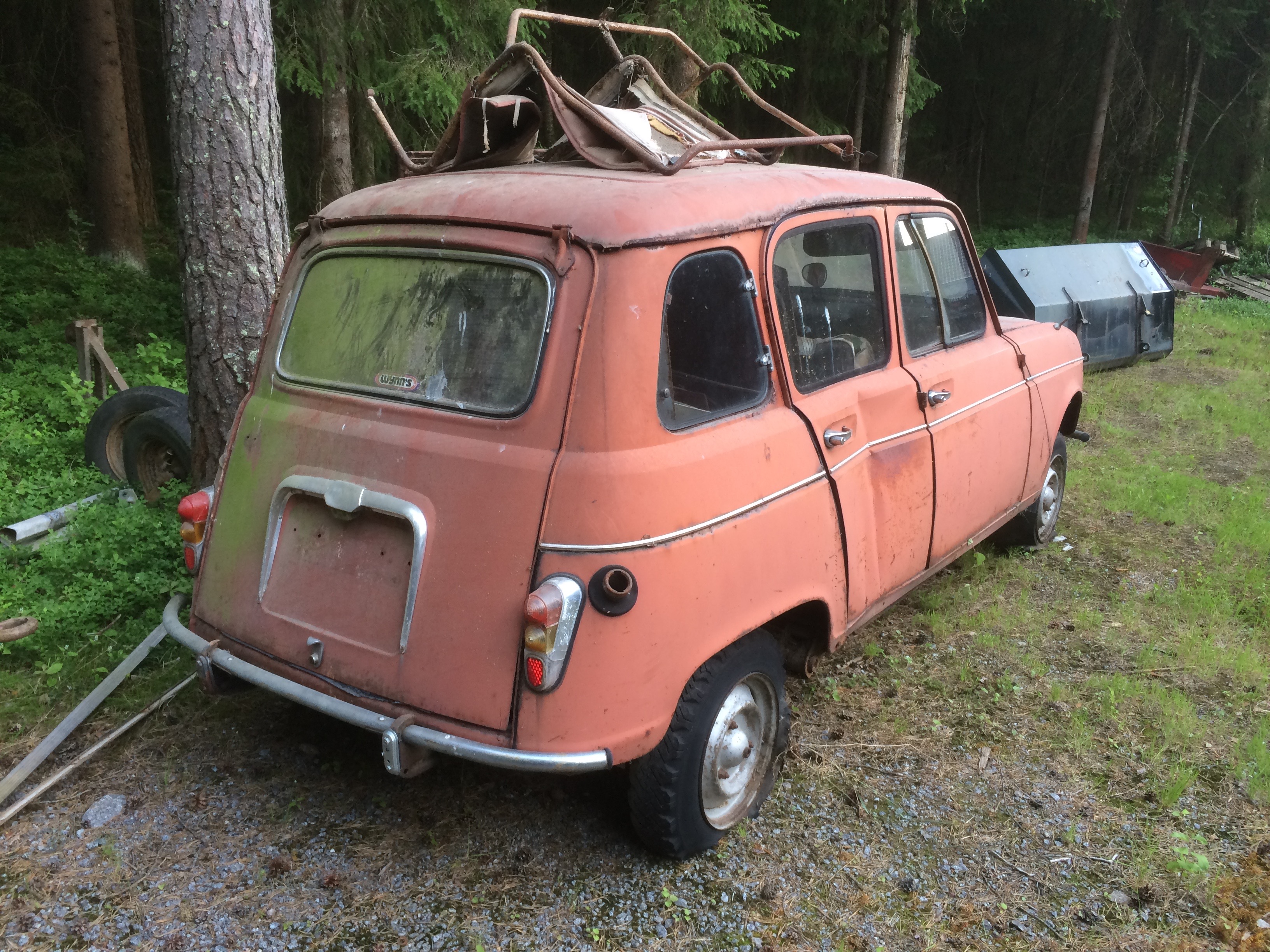 Renault 4 - Reservdelsbil (säljes i delar) - 4