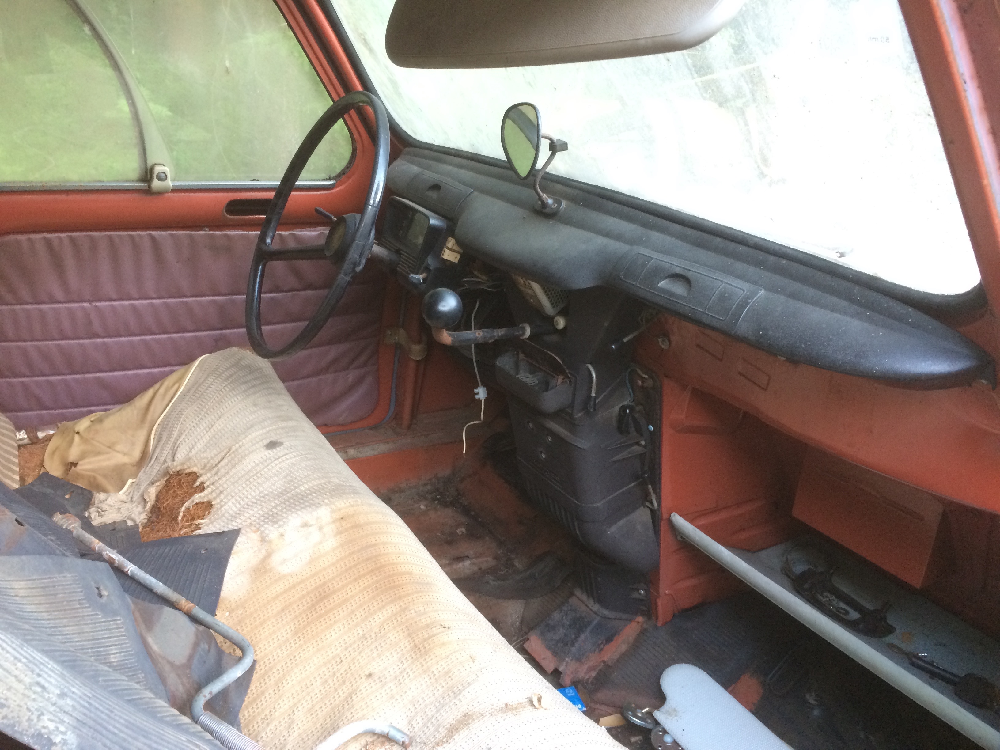Renault 4 - Reservdelsbil (säljes i delar) - 7