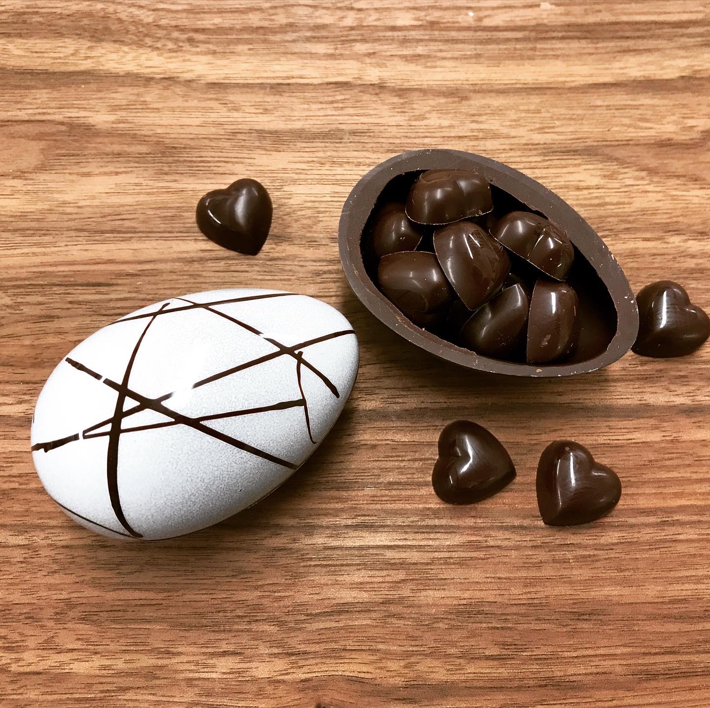 Chokladägg med hjärtan - 2