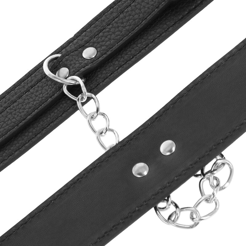Darkness Bondage Textured Leather Handcuffs - 3
