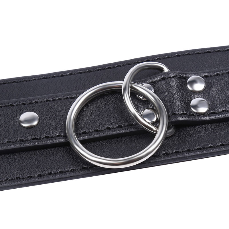 Ohmama Fetish Ring Locked Wrist Restraints - 5