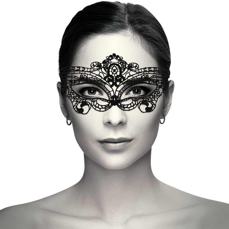 Coquette Chic Desire Lace Mask - 2