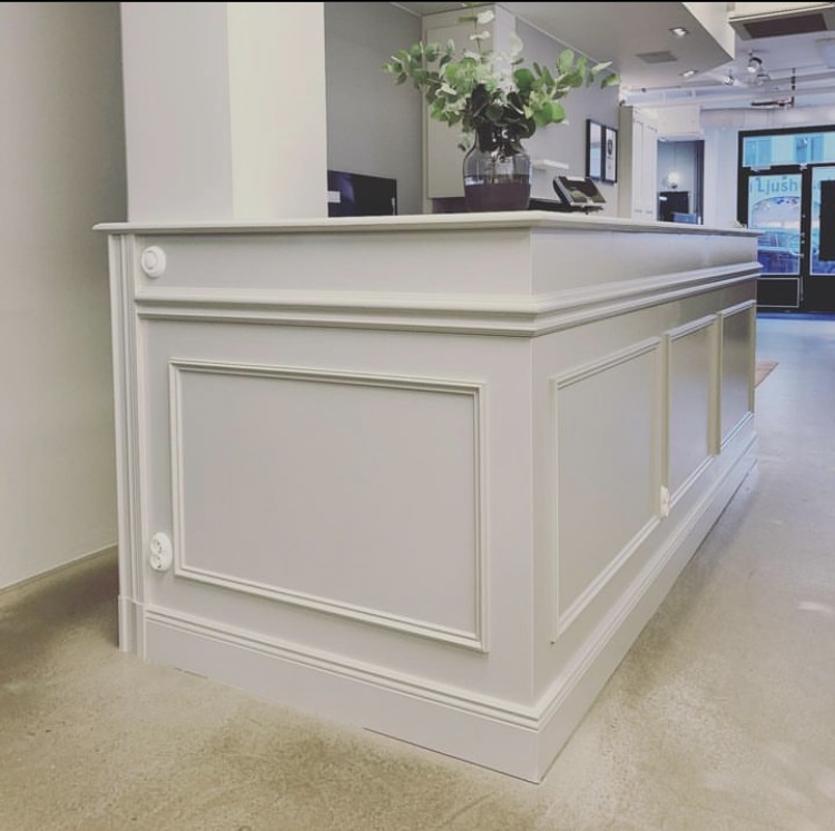 LISTER I BUTIK FURU & EK 