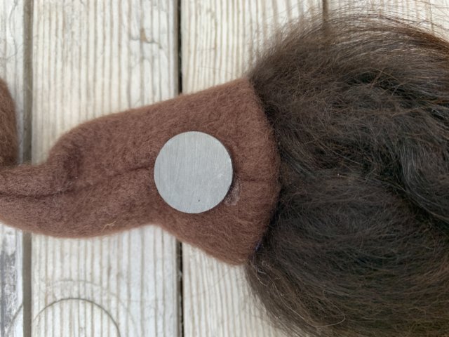 Tomtemagnet Brun Mössa Islandsfår Ombre Skägg - 2