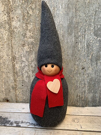 Kramtomte Grå Kille Röd Halsduk
