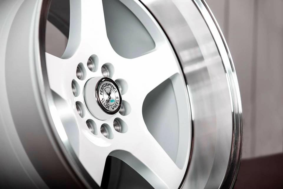 59°North Wheels D-004 11x18" ET15 5x100/5x108 white/polished lip - 6