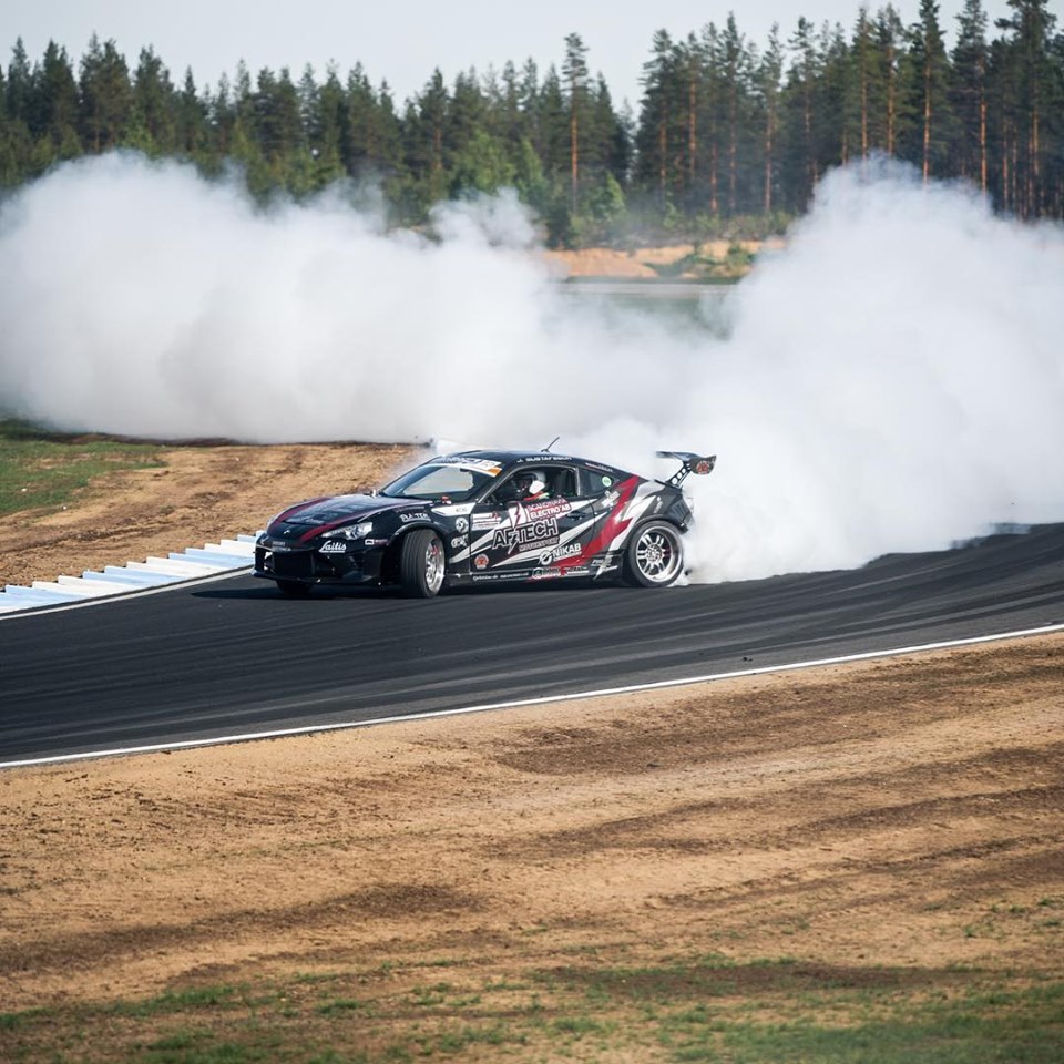 59°North Wheels D-006 Driftingpaket 18"