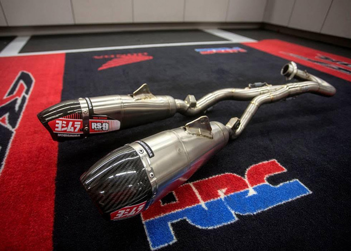 Yoshimura RS-9 Avgassystem - 3