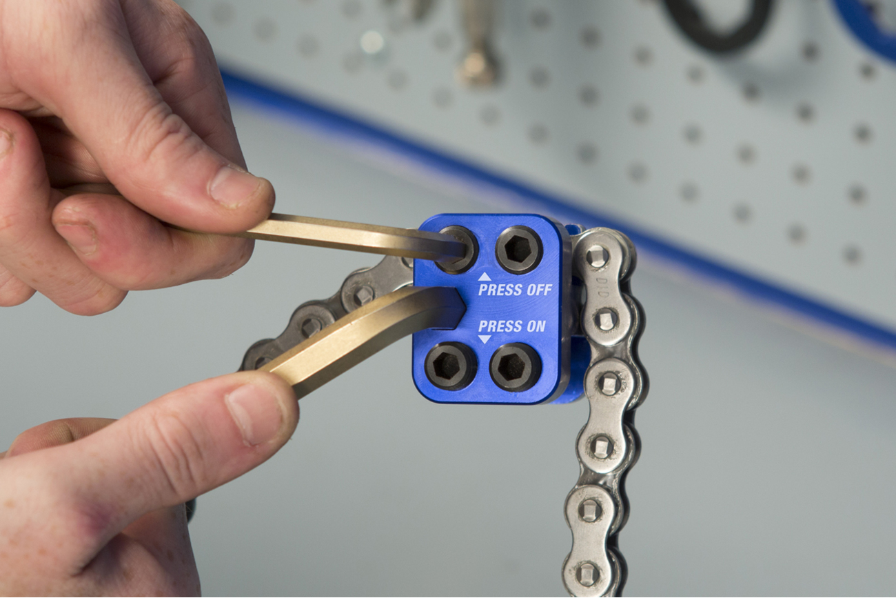 Motion Pro Clip Link Pressing Tool - 2