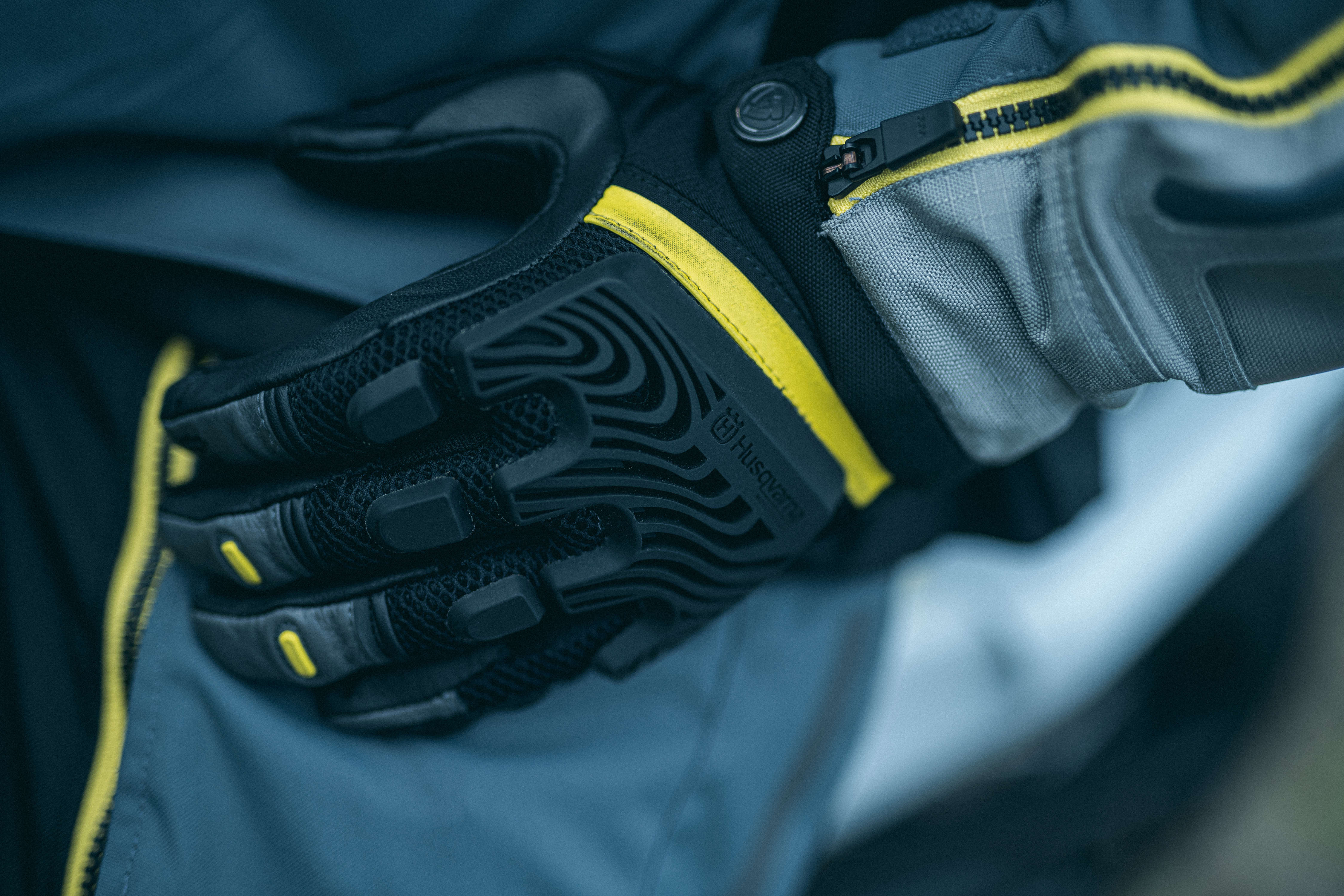 Scalar Gloves - 6