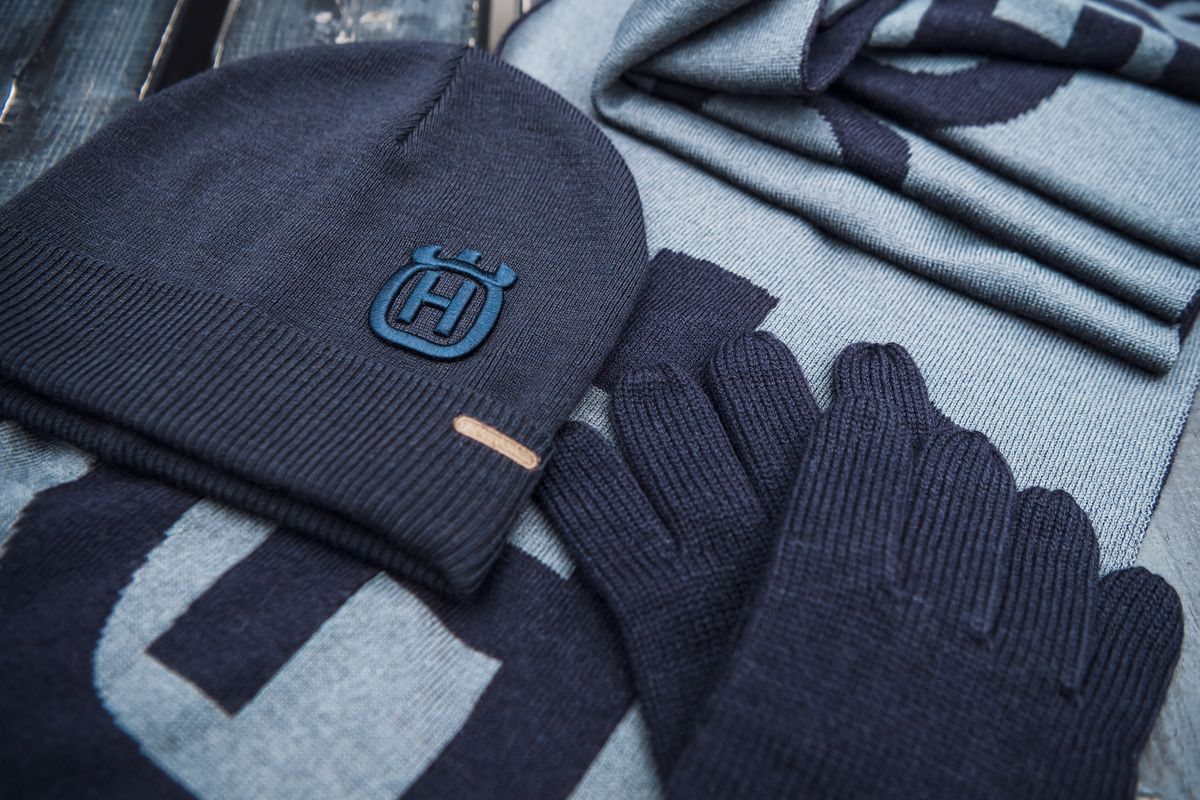 Knitted Gloves - 4