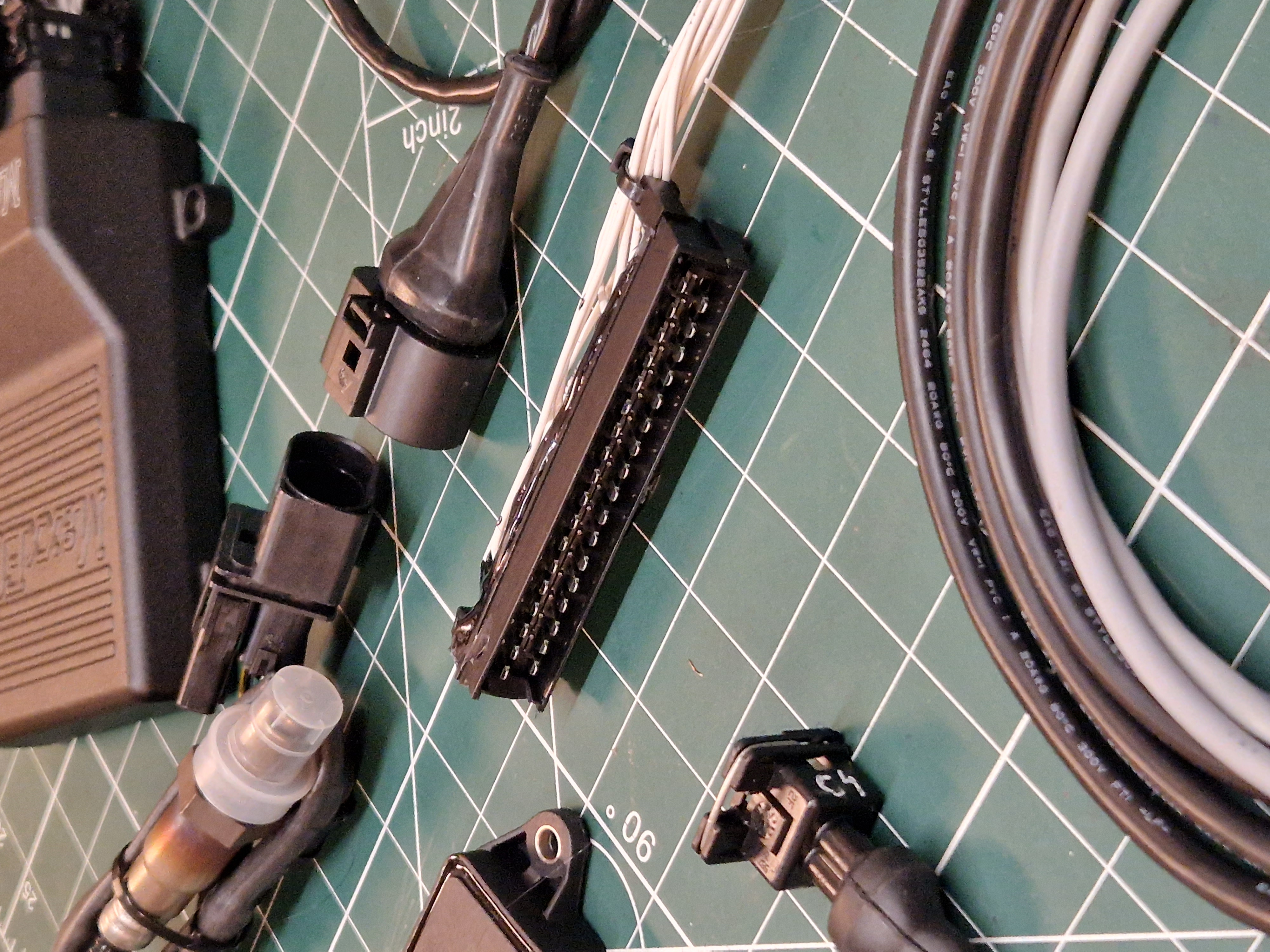 Volvo B230ET Motronic 740 Plug and Play Kit - MaxxECU - 3
