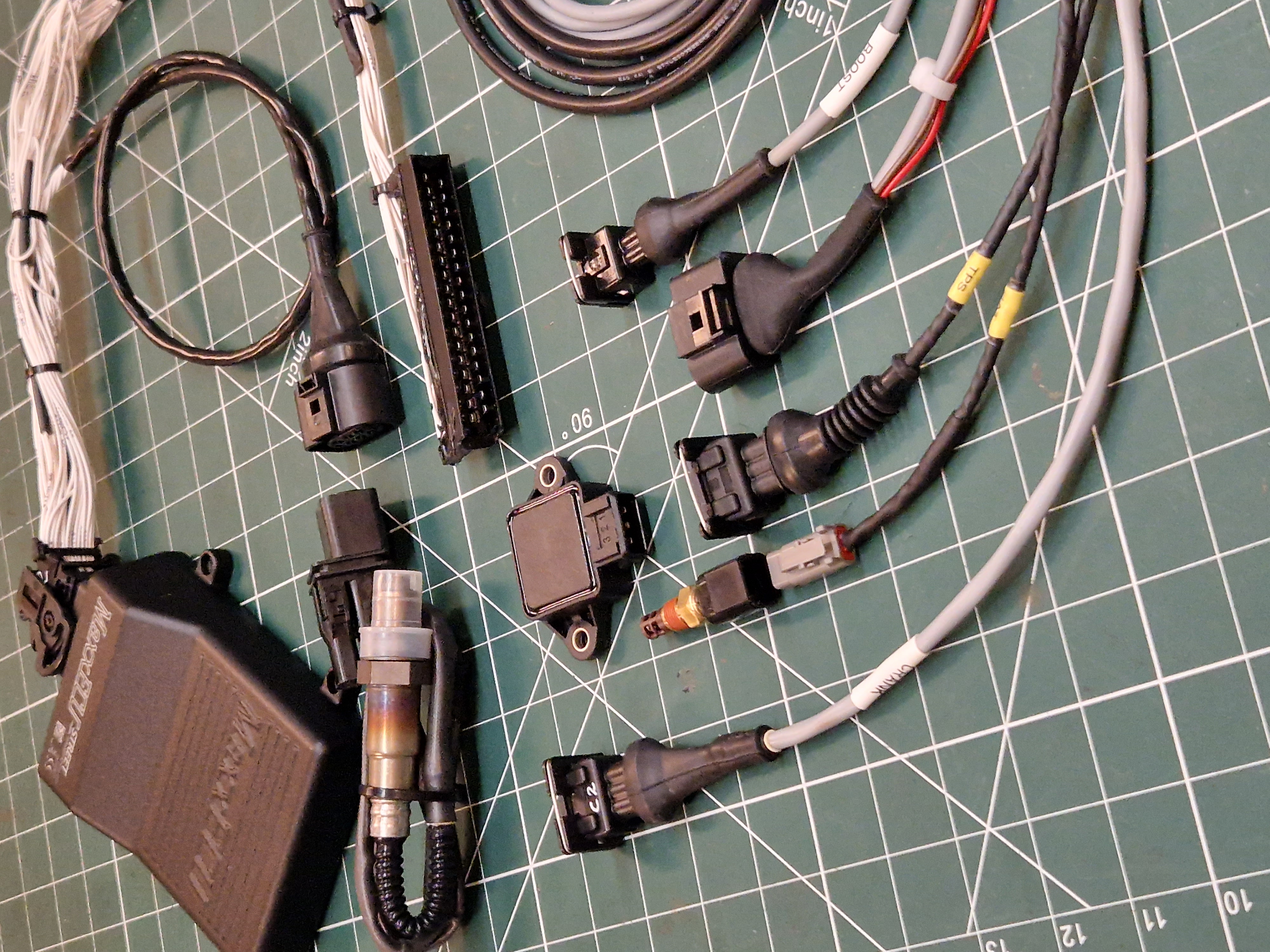 Volvo B230ET Motronic 740 Plug and Play Kit - MaxxECU - 4