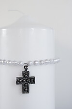 Pärlband runt ljus m. kors