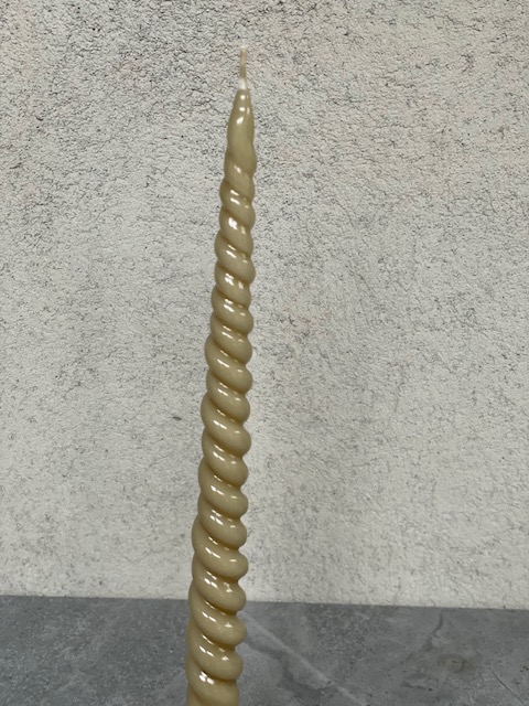 Screwed pineapple