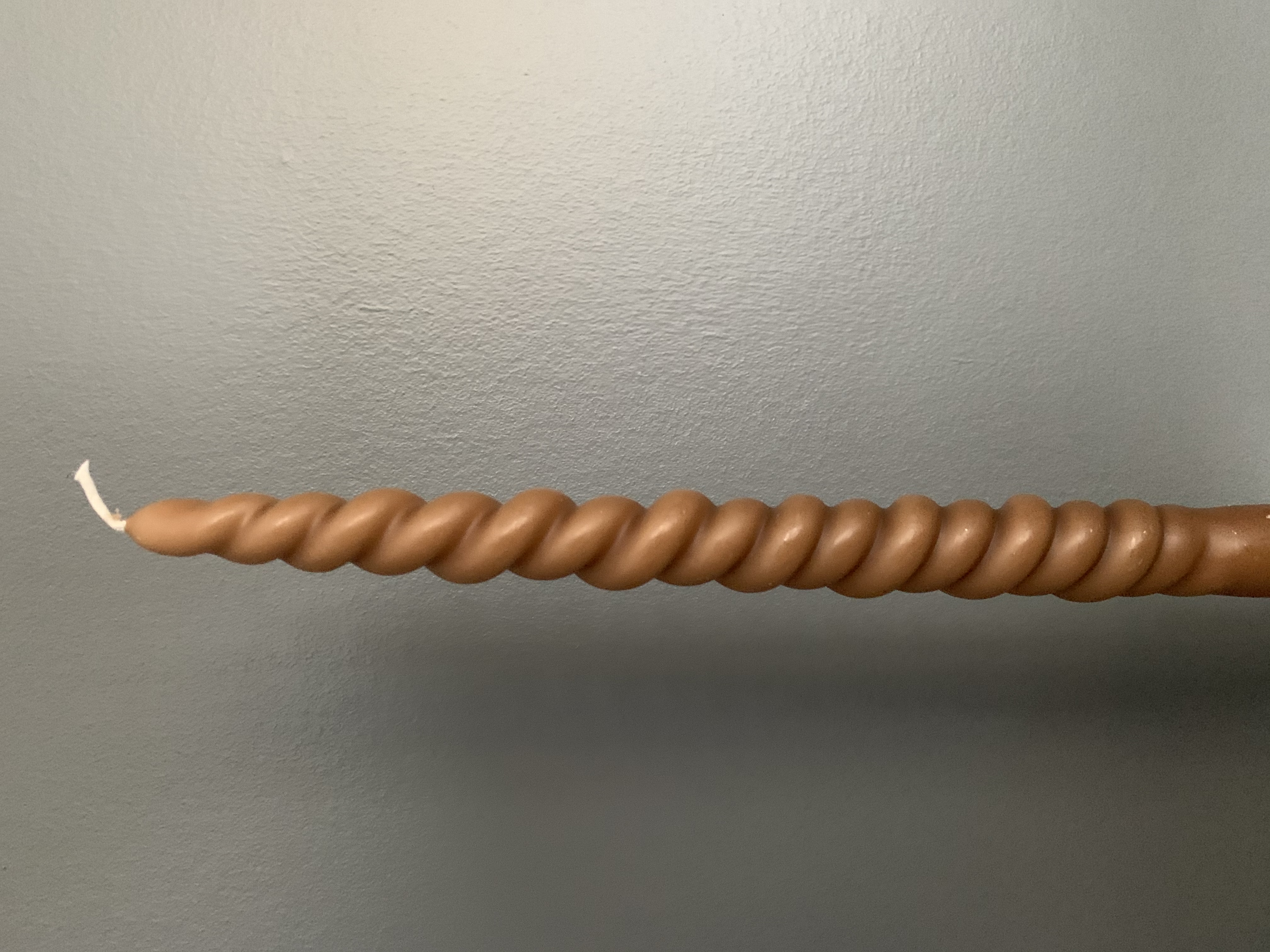 Twisted dark beige