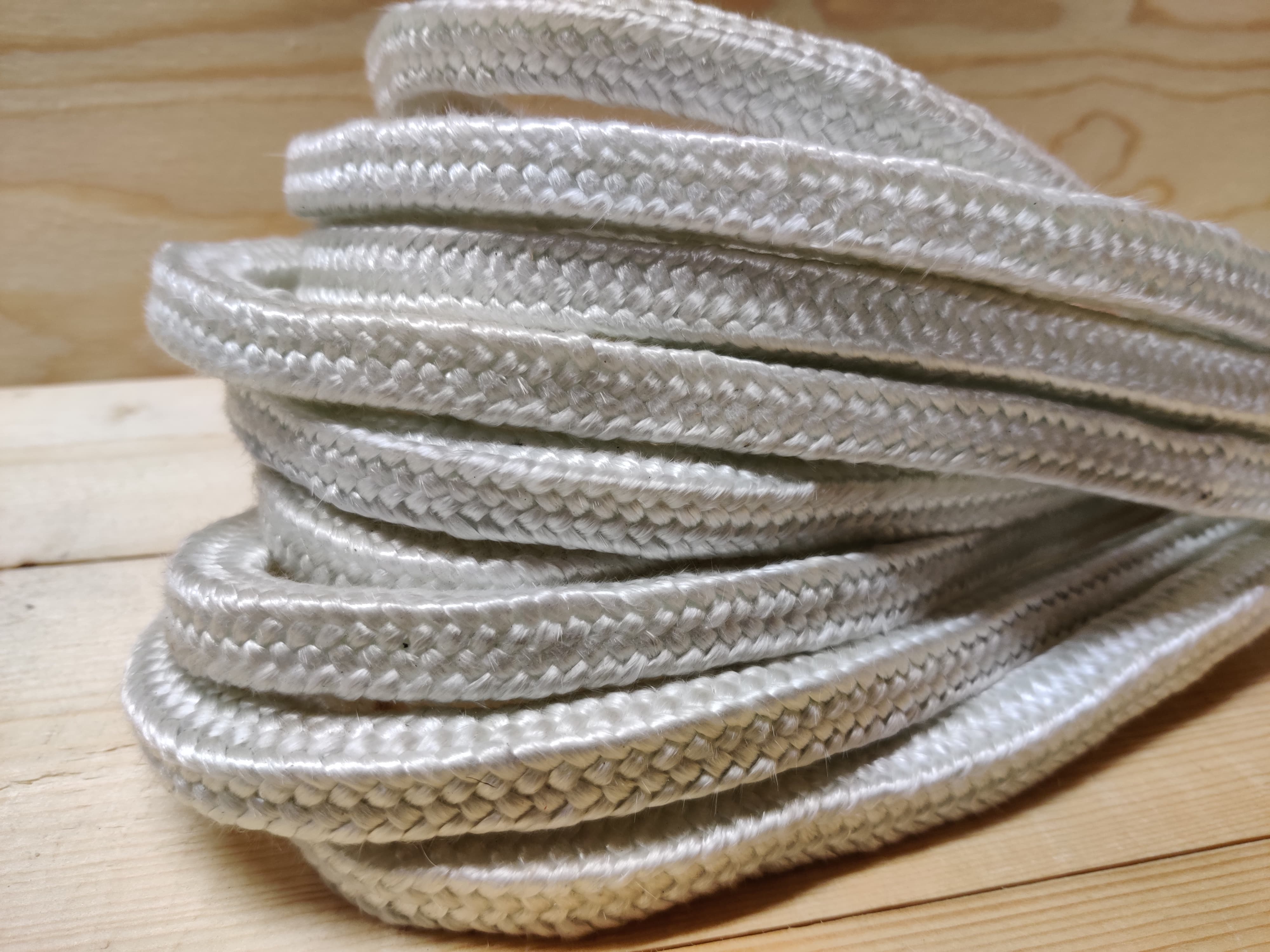 Tätningsfläta 15x15x720 mm - 4