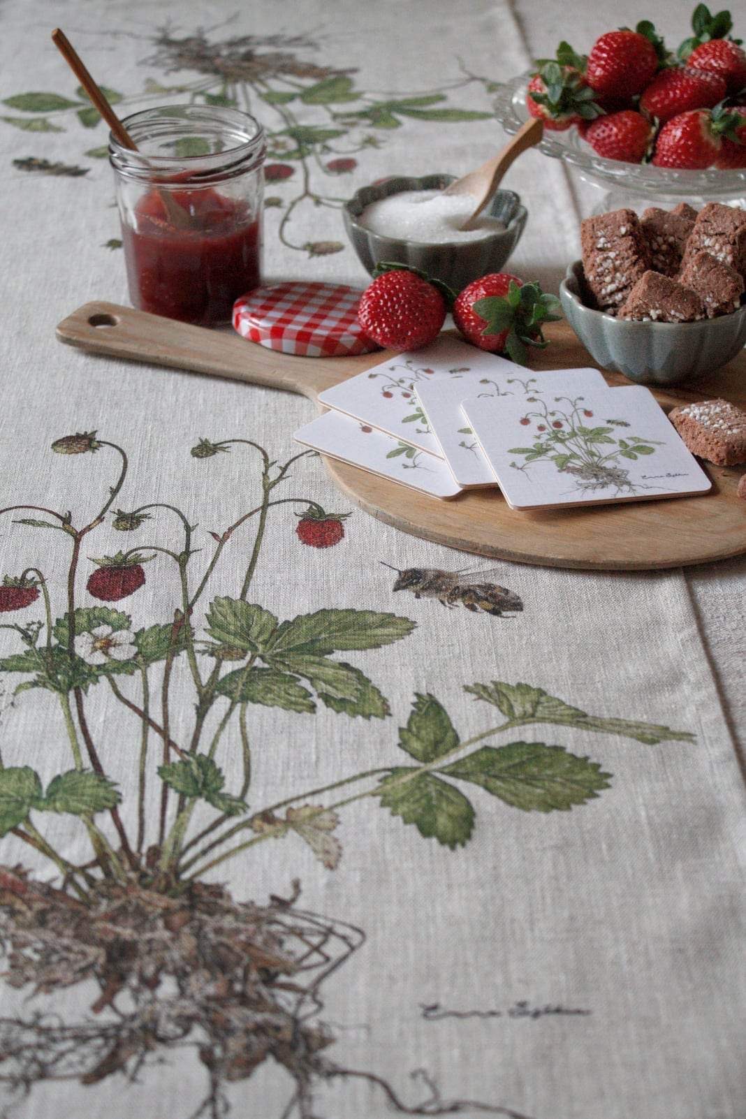 3-PIECE RUNNERS WOODLAND STRAWBERRIES - 7