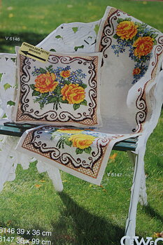Kudde Rosor och blå blommor