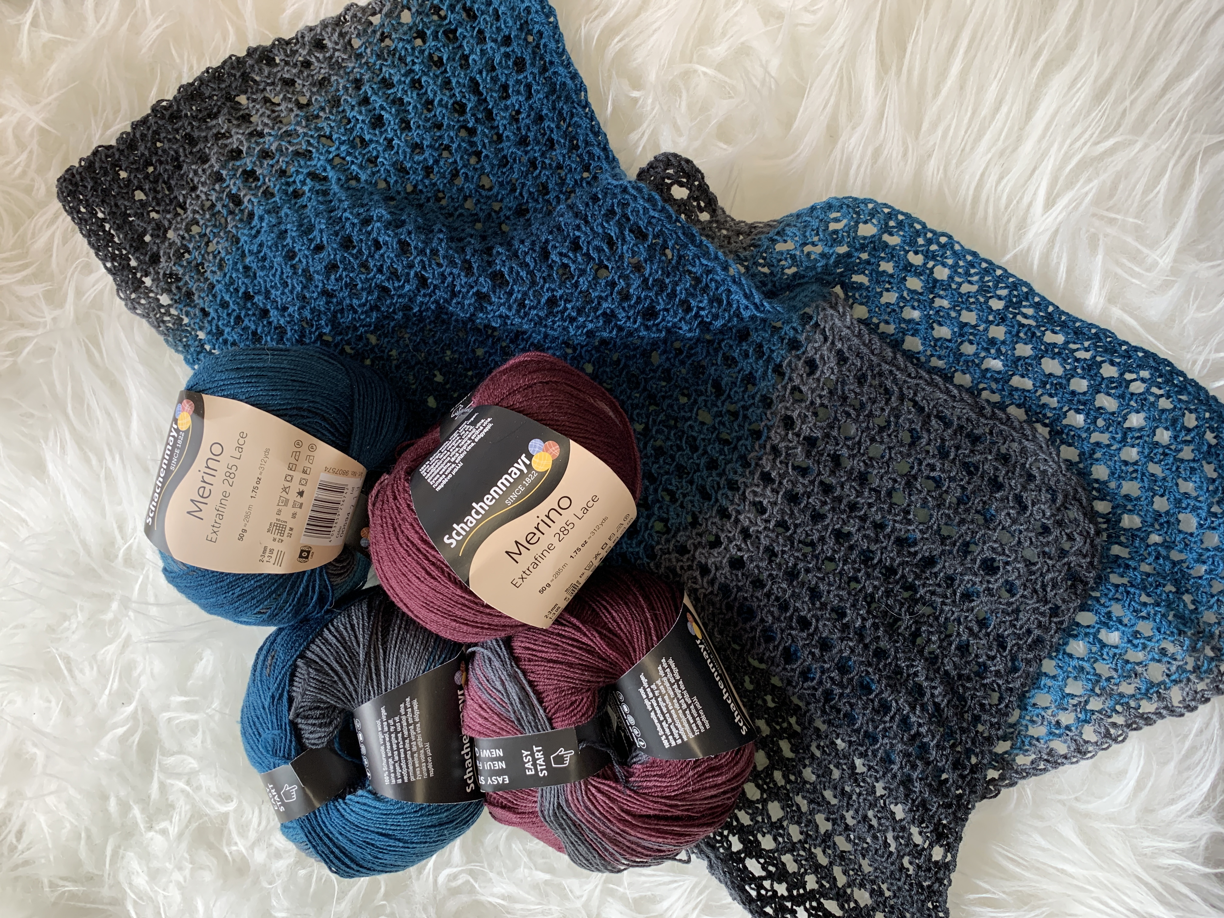 Merino Extrafine 285 Lace 