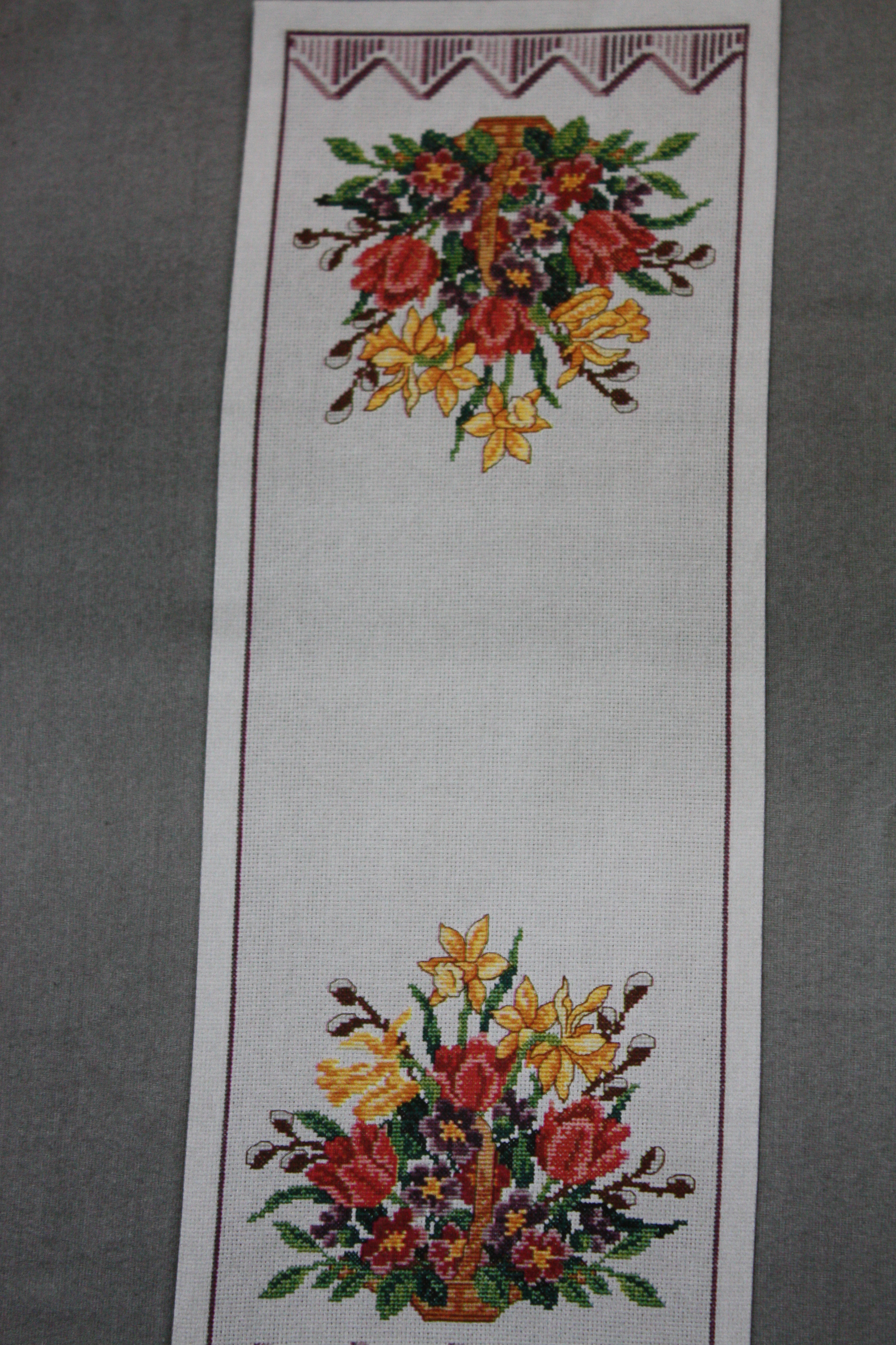 Löpare Blomsterkorg