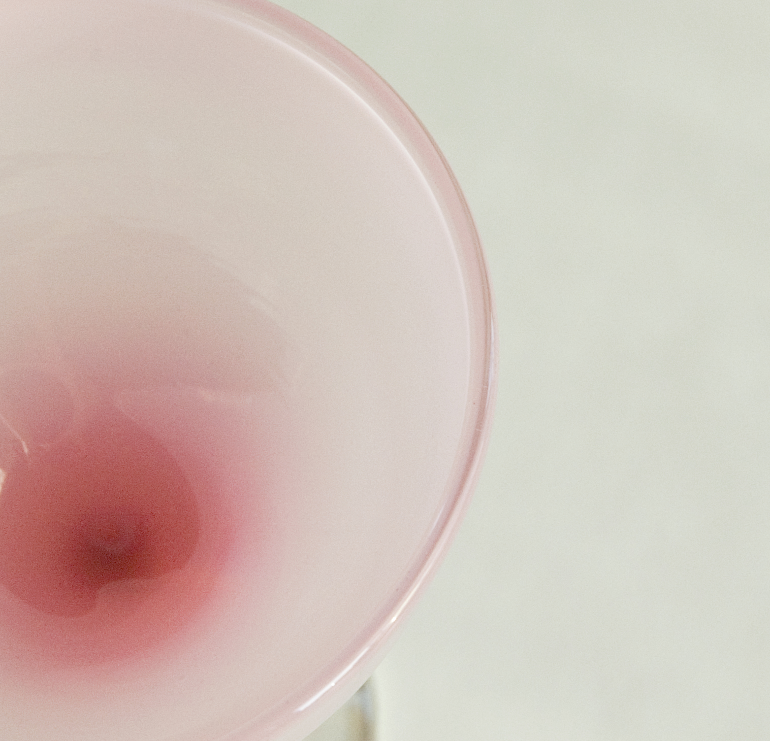 Pastel pink ice cream coupe. - 2