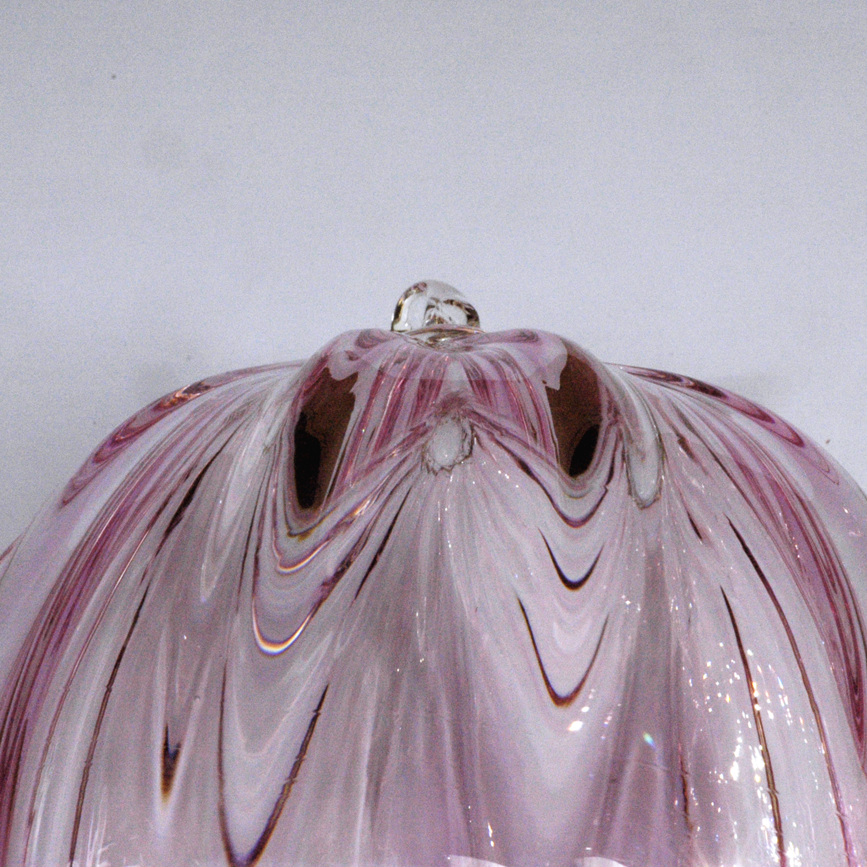Glass ball, pink. - 2