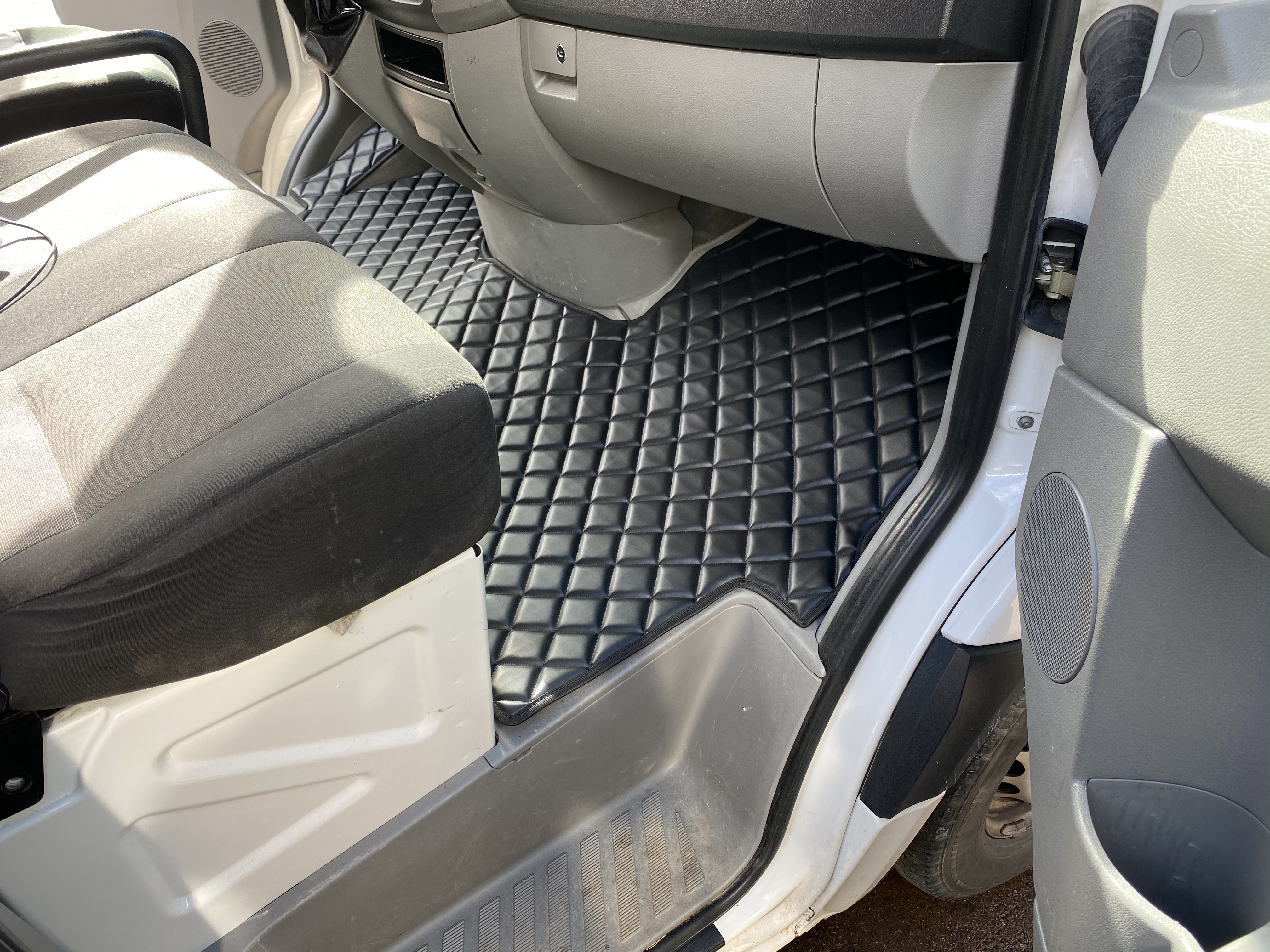 Mattset VW Crafter 3-sits 2006-2016 - Diamant - 4