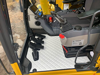 Golvmatta Komatsu PC170LC-10 - PC800LC-11 - Diamant