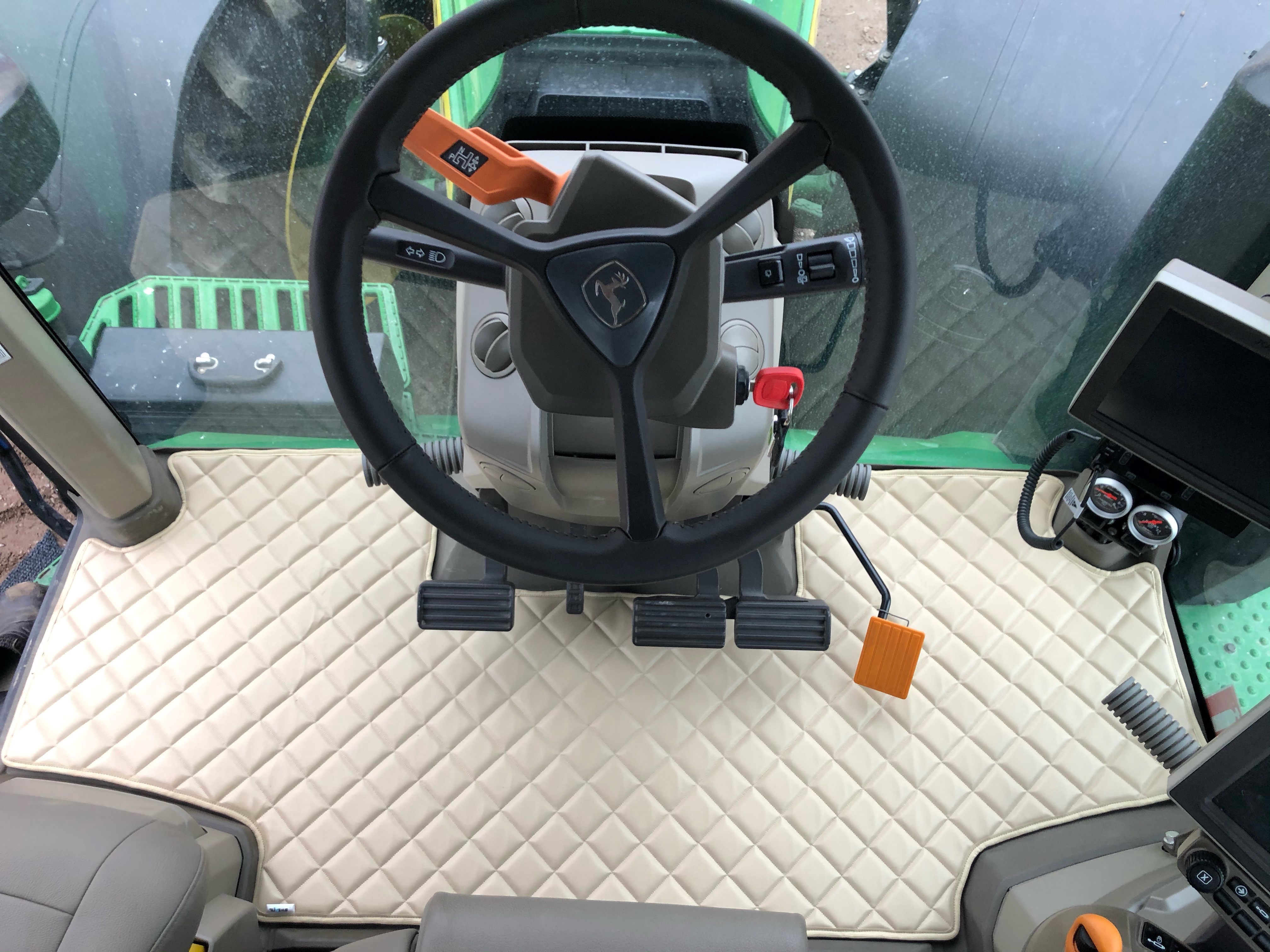 Golvmatta John Deere 7R-8R 2010- - Diamant - 4