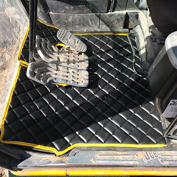 Floor mat JCB JS220LC 2007-2013  Diamond