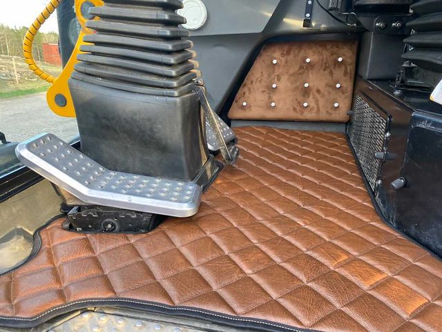 Floor mat JCB Hydradig 110W Diamond - 4