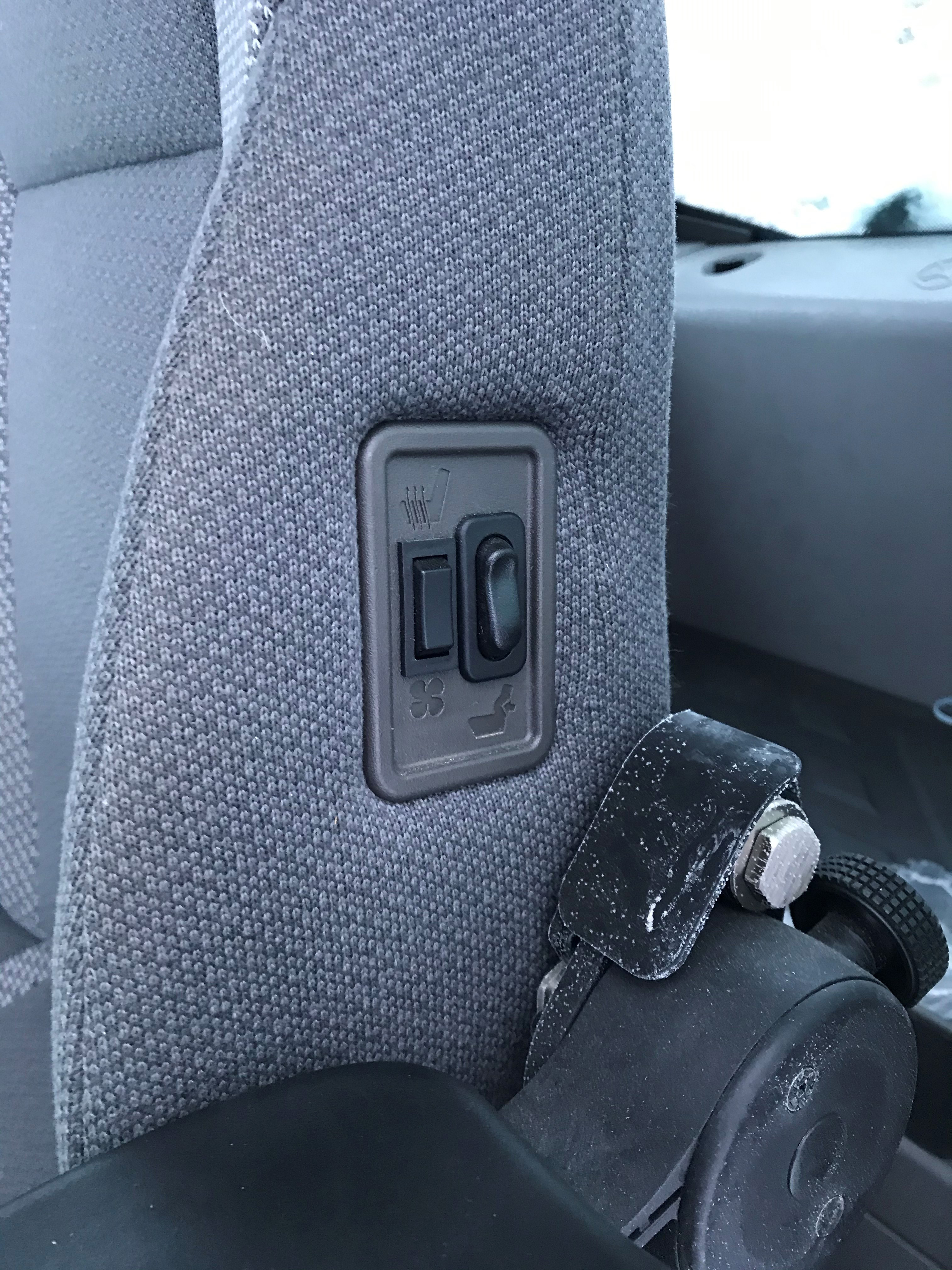 Seat cover; Volvo Excavators Premium seat - 2