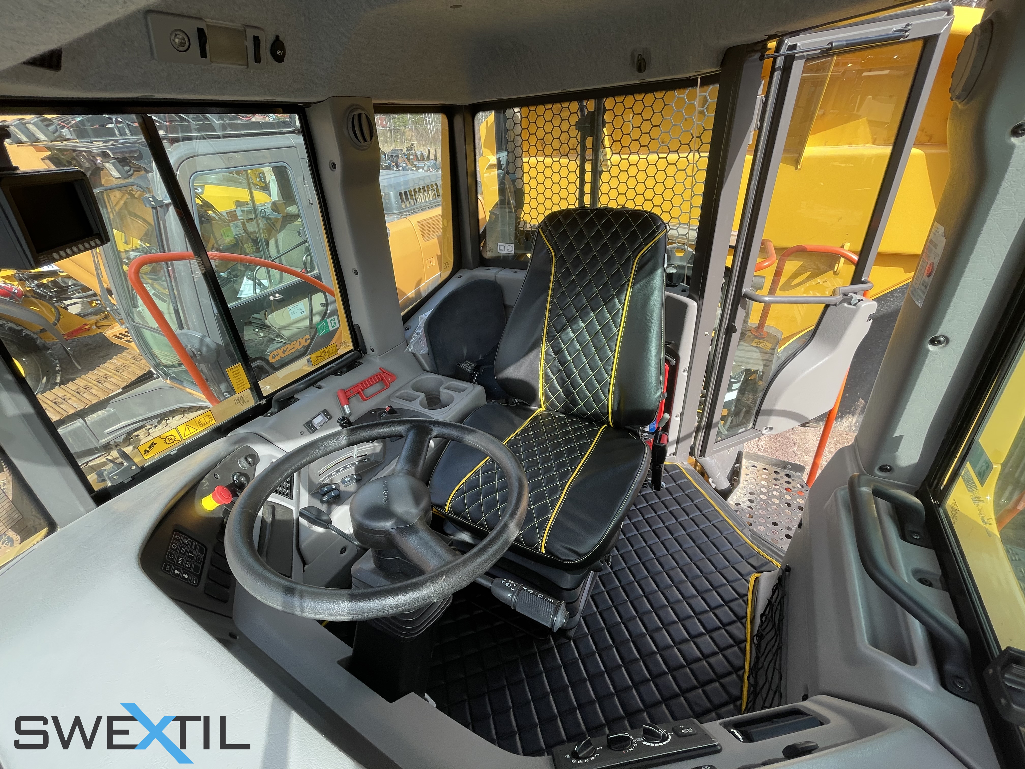 Stolsöverdrag: Volvo Dumper A25-A40 D-E-F-G - 4