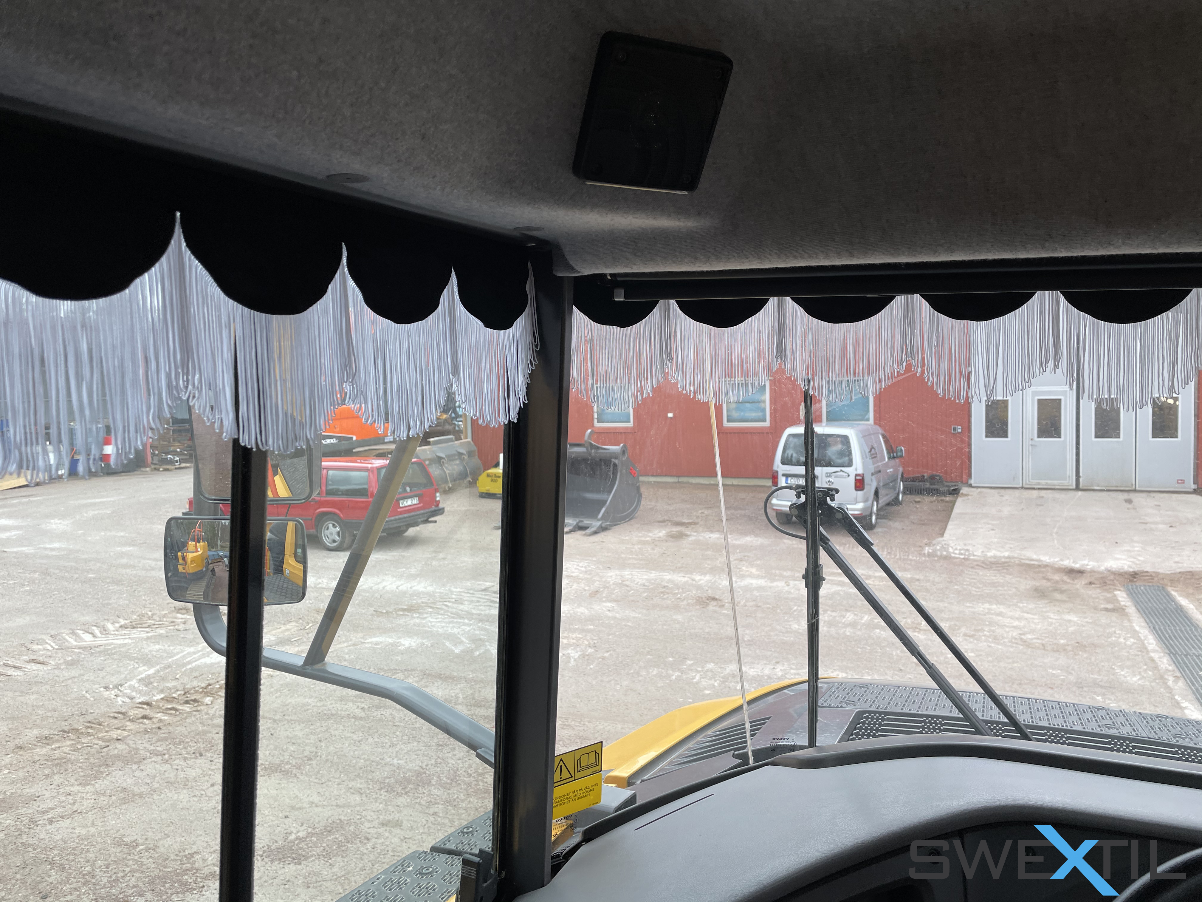 Framrutegardin Volvo Dumper A25-A40 D-E-F-G - 4